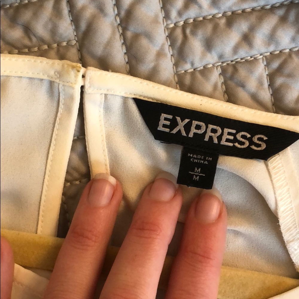 Express Top - Picture 4 of 4
